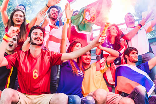 Fußballfans fiebern der EURO 2020 entgegen